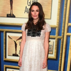 キーラ・ナイトレイが第1子出産、夫は英ロックバンドのメンバー。