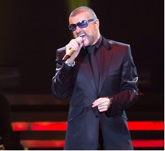 ジョージ・マイケルの墓参り、ファンはできず