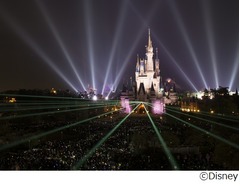 恒例のTDLとTDS&ldquo;年越し&rdquo;営業、専用パスポートの販売申込み方法発表。