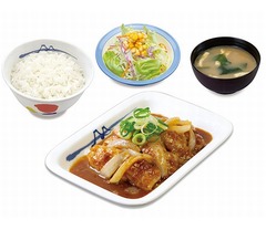 松屋がにんにく風味「鶏のバター醤油炒め定食」