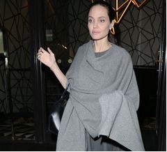 アンジェリーナ・ジョリー「オリエント急行殺人事件」映画版出演を断念。