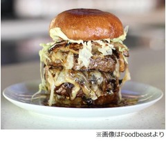 フォアグラ禁止令に&ldquo;抜け穴&rdquo;、加州でたっぷり170g使用のバーガー。