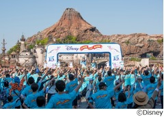 ディズニーシーで早朝親子ラン、開園15周年記念プログラムレポート。