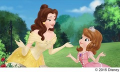 プリンセス達がソフィアに助言、最新DVDにベルやムーランら3人が登場。