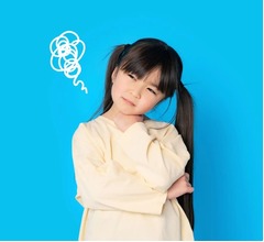 イマドキ女子小学生の半数が抱える&ldquo;悩みやストレス&rdquo;、原因の1位は&hellip;