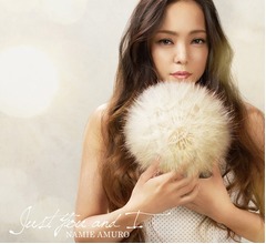 安室奈美恵、1位タイ23年連続シングルTOP10入り