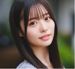 バレリーナとしても活動、身長168cm・パリ出身の&ldquo;令和のニューグラビアヒロイン&rdquo;