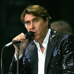 ロキシー・ミュージックが解散、同じ曲演奏し続けることに「飽きた」。