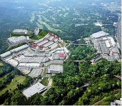 「御殿場プレミアム・アウトレット」さらに拡大