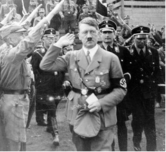 オーストリアの列車内で突如&ldquo;ヒトラーの演説&rdquo;流れる