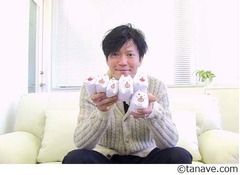 田辺画伯の&ldquo;あの犬&rdquo;初立体化、クレーンゲーム向けプライズで登場。