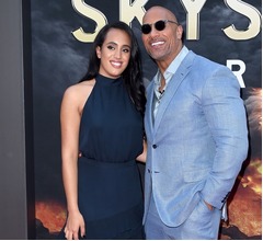 ロック様の&ldquo;WWE復帰&rdquo;巡りファンから激しい反発、娘に殺害予告も