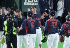 日本、大会新記録の１回１０得点＝ＷＢＣ