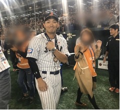 世界一＆MVPの&ldquo;侍4番&rdquo;鈴木誠也「超最高で〜す笑笑」