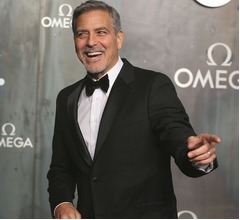 ジョージ・クルーニーの酒事業、1100億円で売却