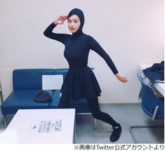 鈴木紗理奈、筧美和子の胸を何度もモミモミ