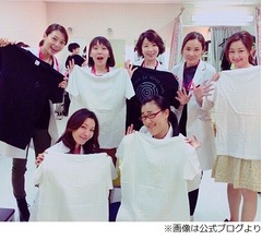 &ldquo;座長&rdquo;吉田羊が現場盛り上げた特注Tシャツ