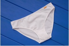 下着のDNA鑑定で不貞行為証明「妻の下着かいだら&ldquo;あのニオイ&rdquo;が」。