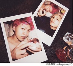 ぺえのすっぴんベッド写真に「ちょー男！」