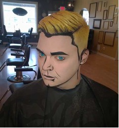 【写真】コミックから飛び出してきた男、リアル？なメイクが話題に。