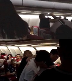 &ldquo;出発遅延&rdquo;機内で20分大乱闘、キャビンアテンダント罵りゴング。