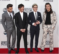 1D活動休止前年の経費は約35億円