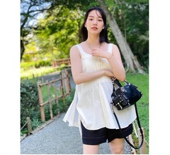 のん、美脚＆美腕際立つ&ldquo;膝上ミニスカ&times;キャミ&rdquo;の夏服姿に反響