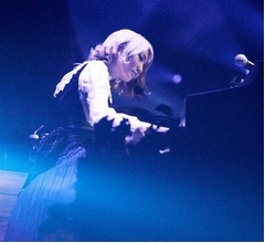 セカオワSaori、文芸誌で初エッセイ