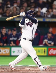 文保景の満塁弾　野球