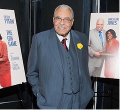 &ldquo;ダース・ベイダーの声&rdquo;半世紀担当の米俳優死去、「スター・ウォーズ」関係者が追悼