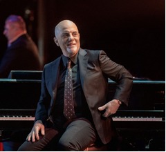 ビリー・ジョエル、2度自殺考えた&hellip;&ldquo;バンド仲間の妻&rdquo;と浮気発覚で「大きな罪悪感」