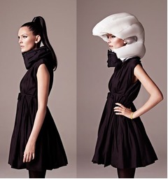 &ldquo;見えない&rdquo;自転車ヘルメット、襟巻き型で事故発生時にエアバッグ。