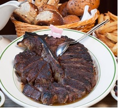 &ldquo;全米一のステーキハウス&rdquo;日本上陸へ