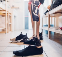 義足や絵画、三角コーン&hellip;さまざまな&ldquo;ホテルの忘れ物&rdquo;ハイアットUKホテルが発表