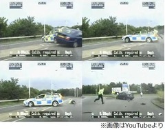 あまりにタフな警察官が話題に、車に突っ込まれ宙舞うもすぐ犯人追跡。