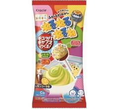 スプーンではなくチュッパチャプスで混ぜる「ねるねるねるね」