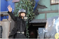 ユカイ悲鳴で&ldquo;クール&rdquo;どこへ、恐怖のおばけ屋敷挑戦も情けない姿。