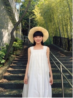 芳根京子が前髪ドぱっつん姿、2日間限定も「全然気づかれなかった」。