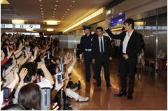 イ・ビョンホンが&ldquo;ジョー陸&rdquo;、日本の4大都市で「G.I.ジョー」PRへ。