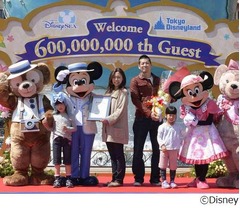 TDLとTDSの来園者が6億人突破、1983年4月の開園から30年363日目で到達。
