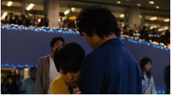 斎藤工の&ldquo;胸ドン&rdquo;に41テイク、剛力彩芽とトゥインクルレース新CM。