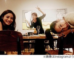 紗栄子が石原さとみ＆中村アンと自宅で女子会