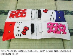 キティの&ldquo;スマホのおふとん&rdquo;、キュートなデザインの4種類を展開。