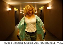 ベッソンが&ldquo;覚醒&rdquo;最高の出足、新作「LUCY／ルーシー」が全米1位発進。