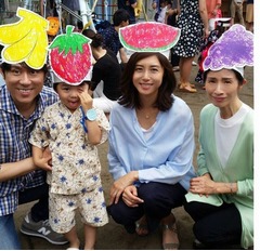 松嶋菜々子が&ldquo;家族&rdquo;の集合写真を公開