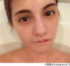 キュートな入浴中のマギーにファン歓喜