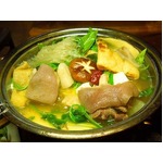 日本初の本格ベトナムヤギ料理、まったく臭みのない「ヤギ鍋」など。