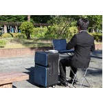 スーツケースに&ldquo;デスク&rdquo;内蔵、いつでもどこでもマイオフィスに。