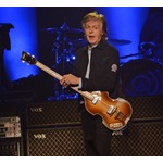 ポール・マッカートニー&ldquo;50年以上前に盗まれた&rdquo;ベースギター取り戻す、大規模捜索6年