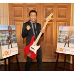 はなわ「お義父さん」熱唱、ファンの涙に感極まる